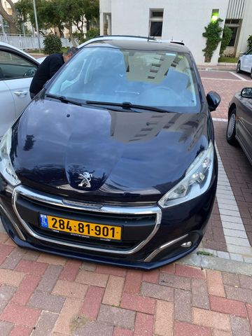מודעת רכב פיג'ו 208