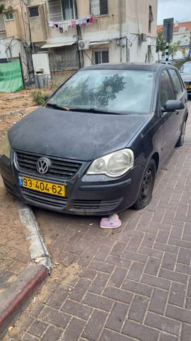 פולו  Trendline ידני 3 דל 1.4 (80 כ״ס)