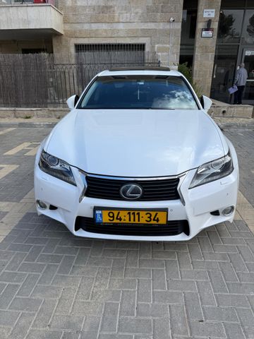 מודעת רכב לקסוס GS