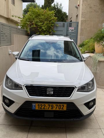 מודעת רכב סיאט ארונה
