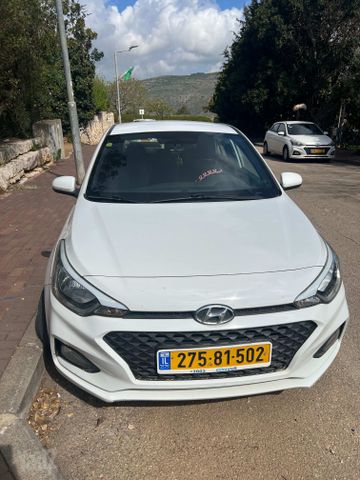 מודעת רכב יונדאי i20