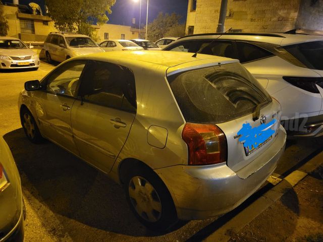 מודעת רכב טויוטה קורולה