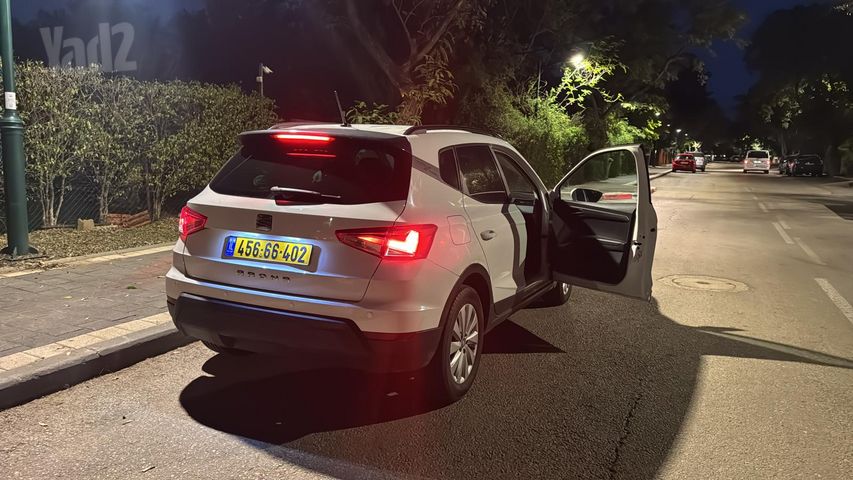 מודעת רכב סיאט ארונה