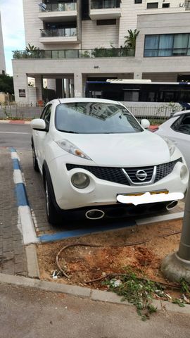 מודעת רכב ניסאן ג'וק
