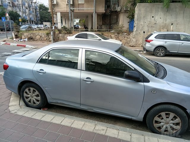 מודעת רכב טויוטה קורולה