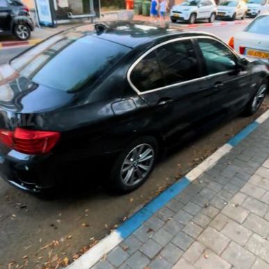 מודעת רכב ב מ וו סדרה 5