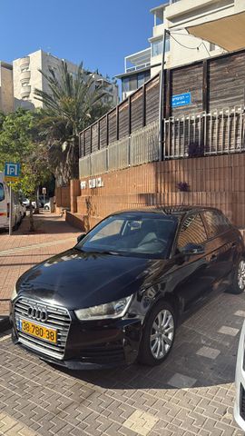 מודעת רכב אאודי A1