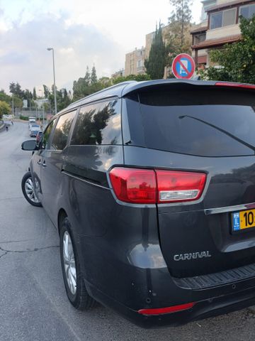 מודעת רכב קיה קרניבל