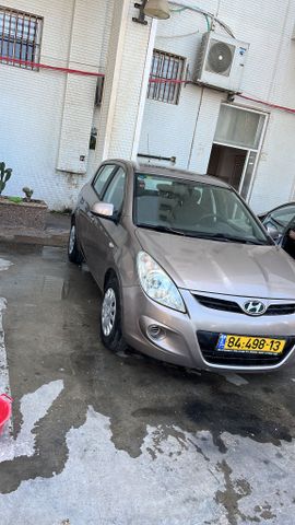 מודעת רכב יונדאי i20