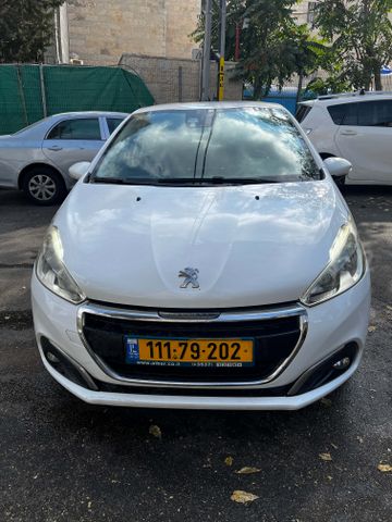 מודעת רכב פיג'ו 208