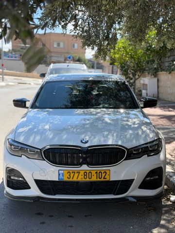 מודעת רכב ב מ וו סדרה 3