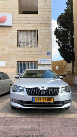 מודעת רכב סקודה סופרב