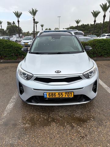 מודעת רכב קיה סטוניק