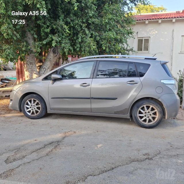 מודעת רכב טויוטה ורסו
