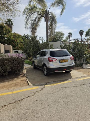 מודעת רכב סוזוקי קרוסאובר