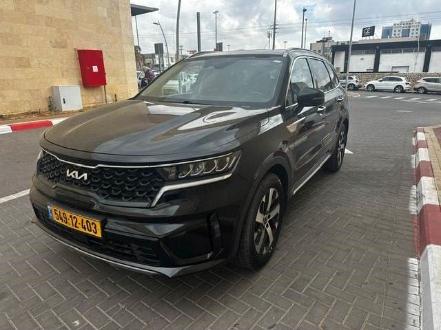 מודעת רכב קיה סורנטו 1