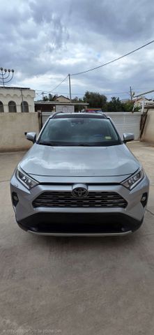 מודעת רכב טויוטה RAV4