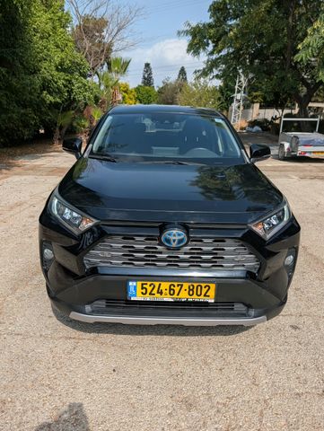 מודעת רכב טויוטה RAV4