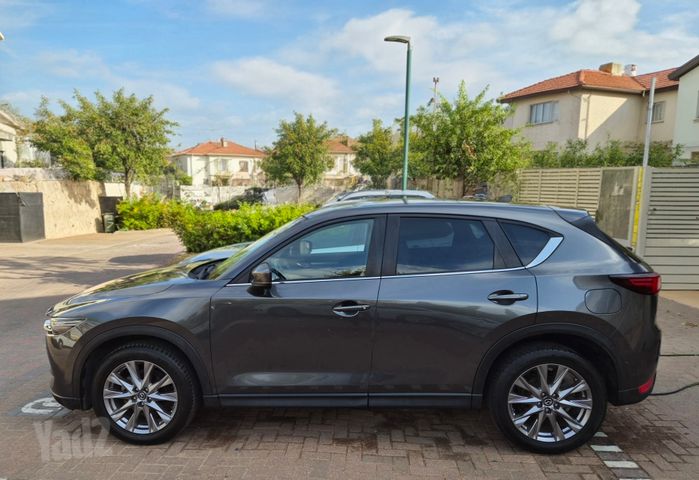 מודעת רכב מאזדה CX-5