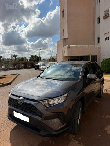 מודעת רכב טויוטה RAV4