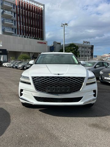 מודעת רכב ג'נסיס GV80