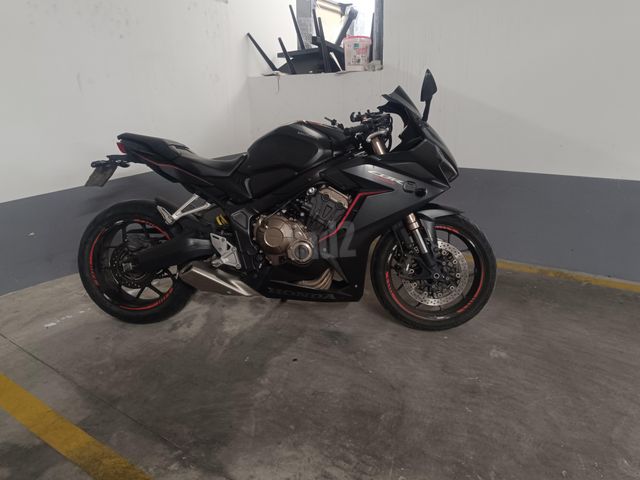 מודעת רכב הונדה CBR650R