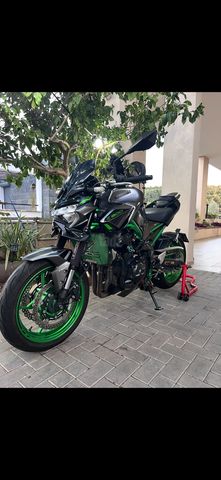 מודעת רכב קאוואסאקי Z900