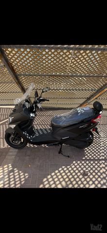 מודעת רכב סאן יאנג ג'וי רייד 125