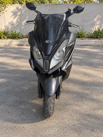 מודעת רכב קימקו דאון-טאון 350