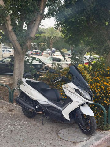 מודעת רכב קימקו Downtown 350i TCS