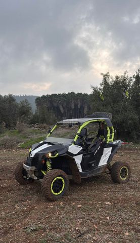 מודעת רכב בומברדיר/קאן אם