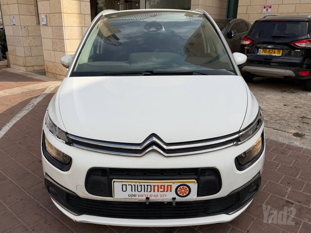 מודעת רכב סיטרואן C4 ספייסטורר