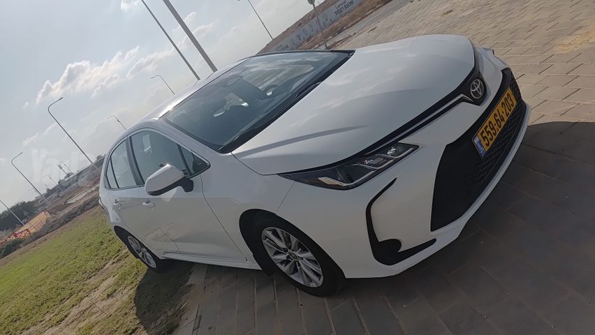 מודעת רכב טויוטה קורולה