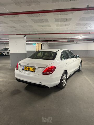 מודעת רכב מרצדס-בנץ C-class