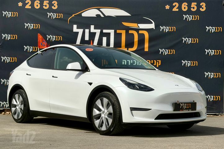 מודעת רכב טסלה מודל Y