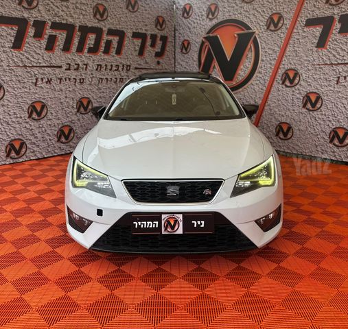 מודעת רכב סיאט לאון