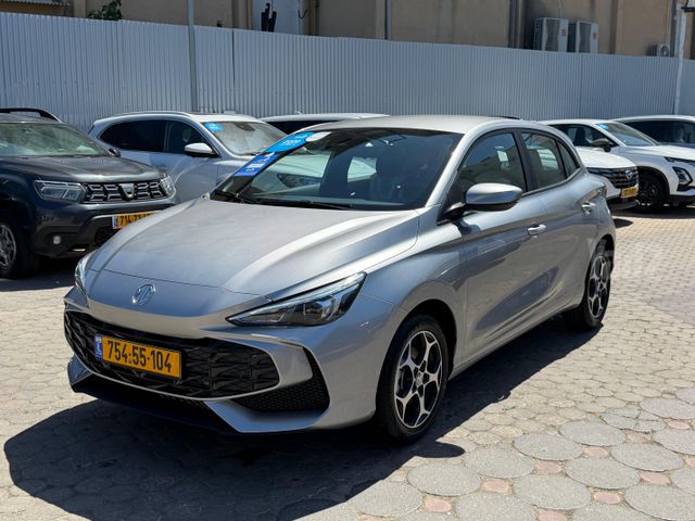 מודעת רכב אם ג'י MG3