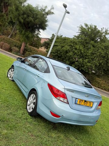 מודעת רכב יונדאי אקסנט i25