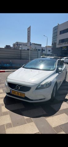מודעת רכב וולוו V40
