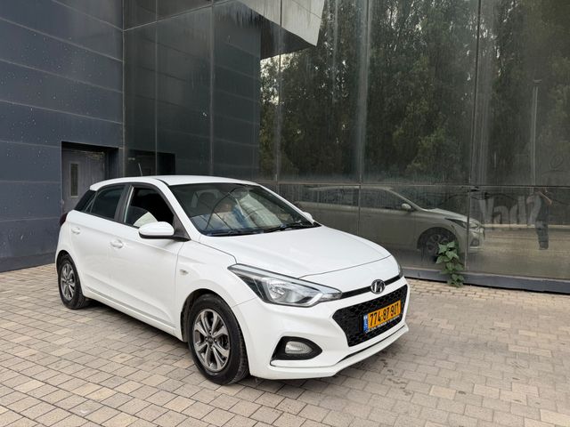 מודעת רכב יונדאי i20