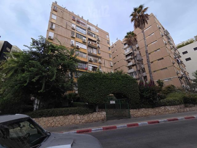 פיקוס 3