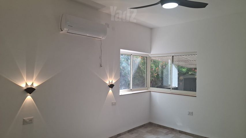 התאנה 3