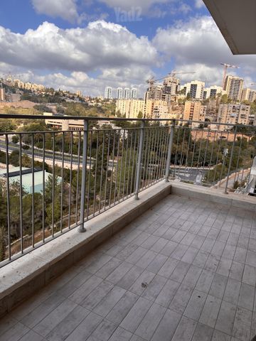 דירה להשכרה בירושלים — 3