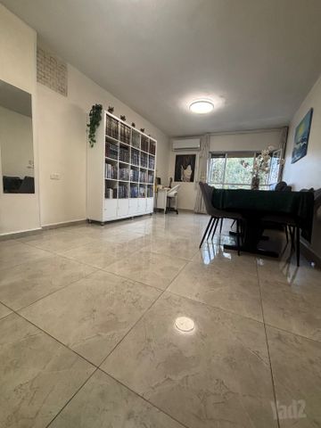 דירה למכירה בירושלים (תיווך) — 2
