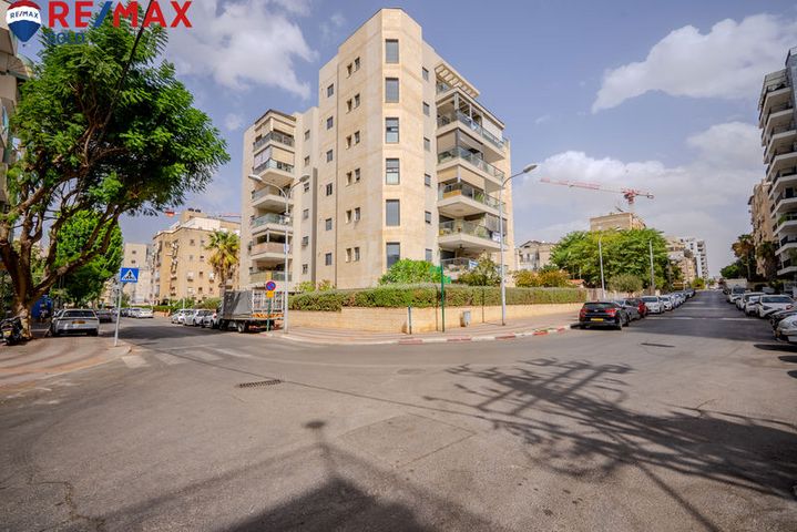 הרב יעקב טולדנו 15