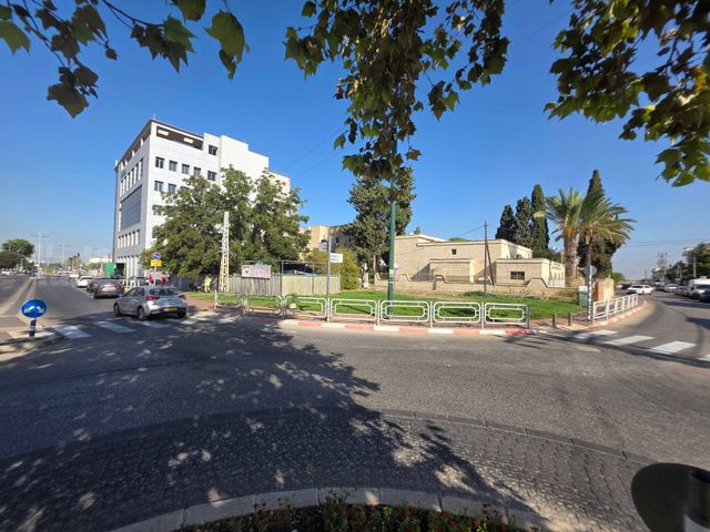 חנקין 2