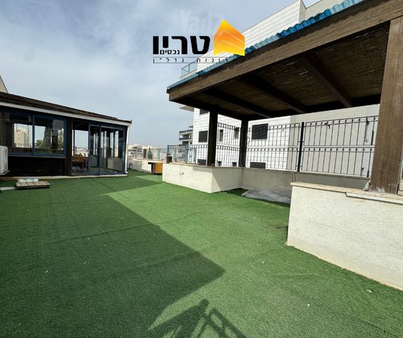 גג/ פנטהאוז, עפולה