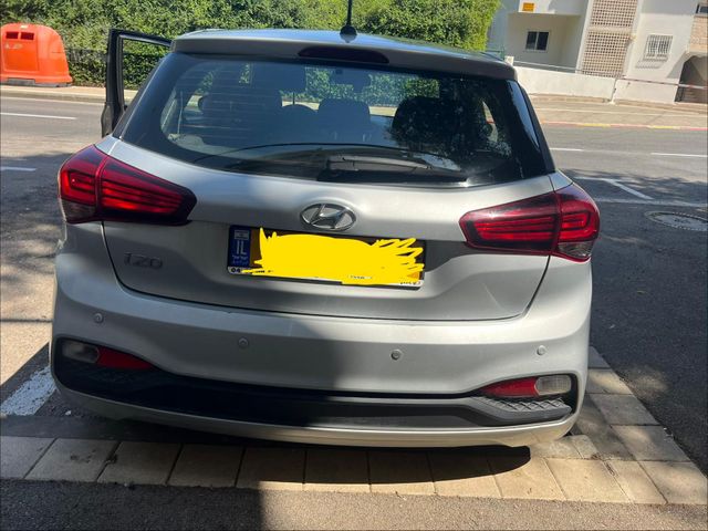 מודעת רכב יונדאי i20