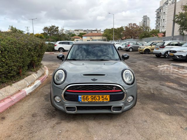 מודעת רכב מיני קופר