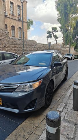 מודעת רכב טויוטה קאמרי